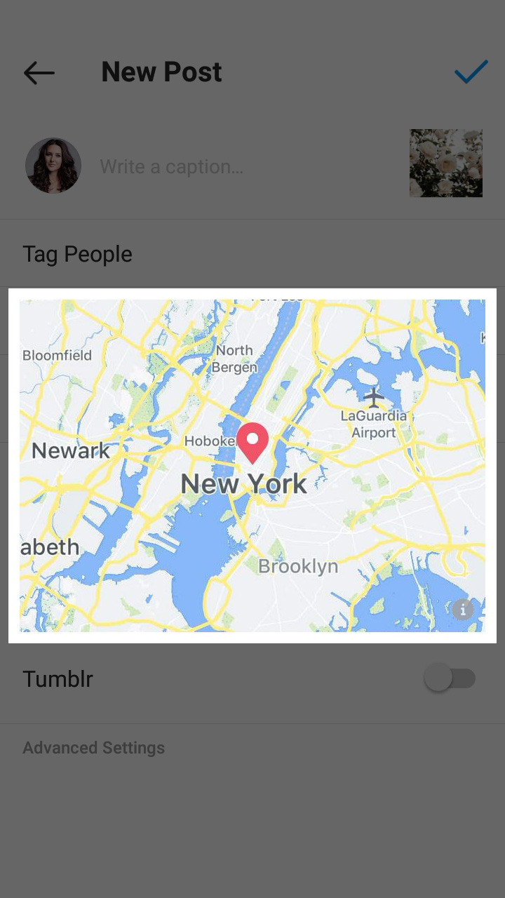 Mapa con una etiqueta roja de una ubicación personalizada creada en Facebook