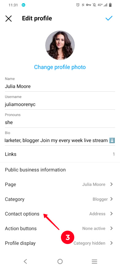 Choosing Contact options in the Instagram profile settings