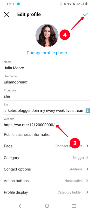 Adding a WhatsApp link in the Instagram profile settings