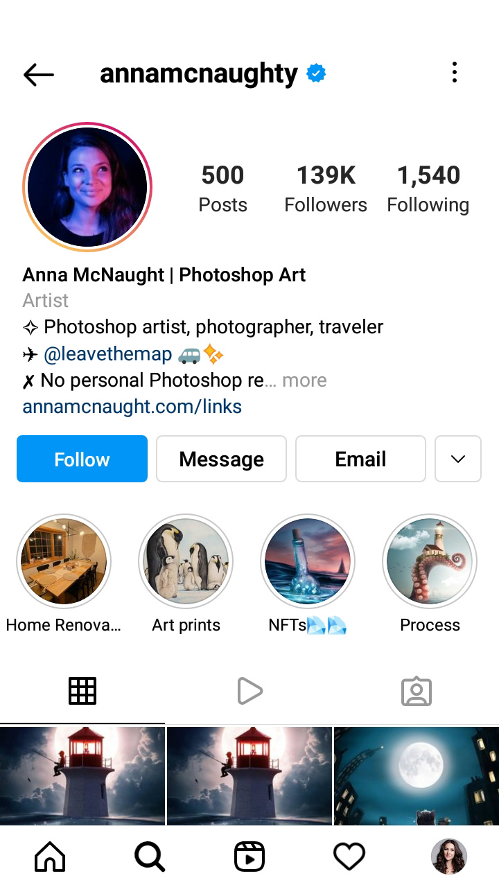 Artist’s Instagram page with the profile photo in violet shades