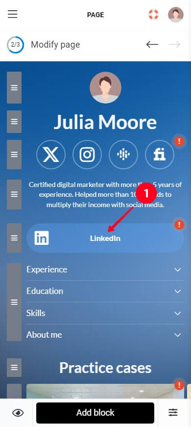 Mengetuk tombol LinkedIn di kartu nama Instagram
