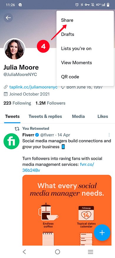 Choosing Share on the list in the Twitter app