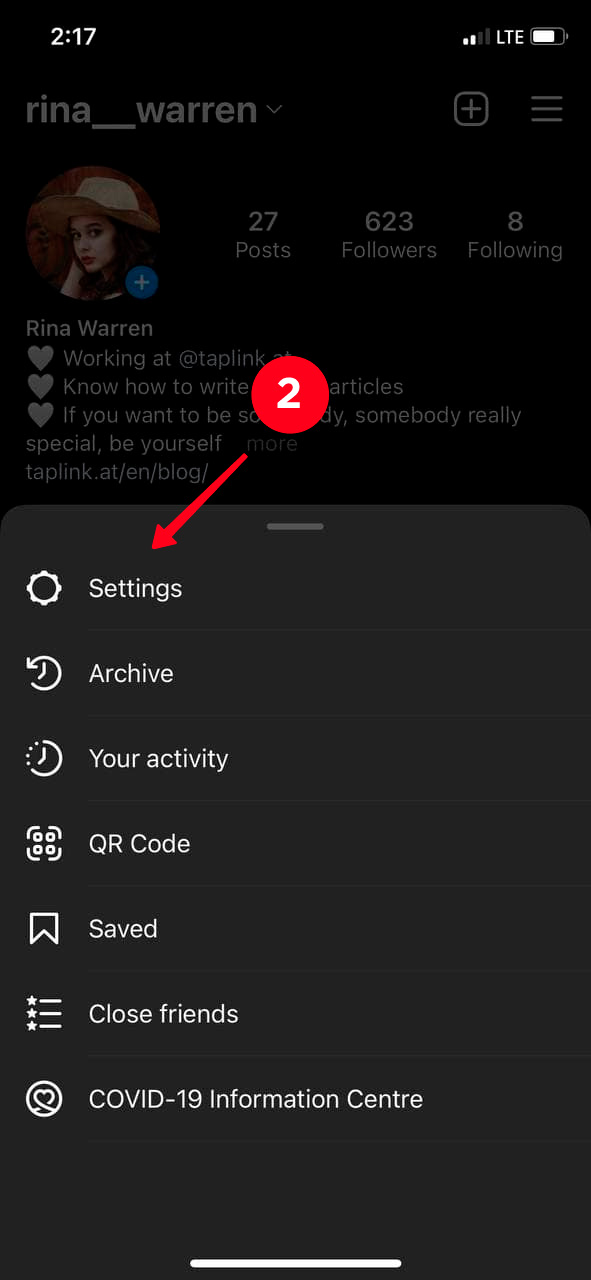 Choosing Settings in the Instagram app