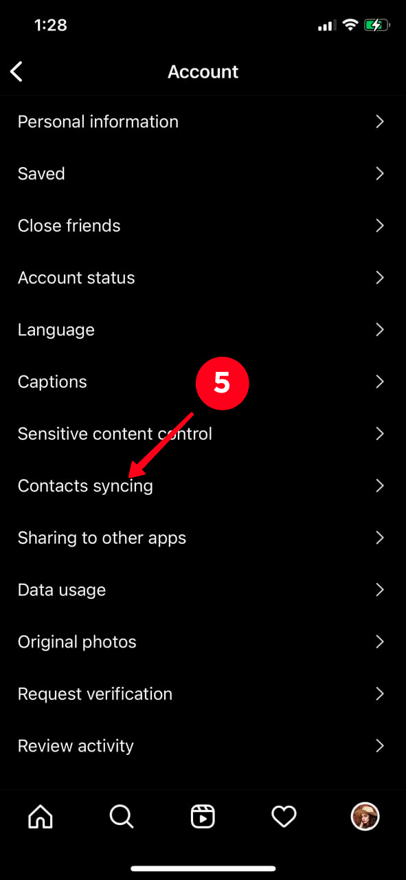 Choosing Contacts syncing in the Instagram Account settings