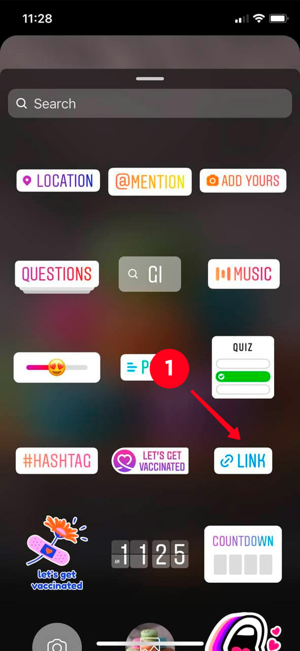 Choosing Link on the list of Instagram Stories stickers
