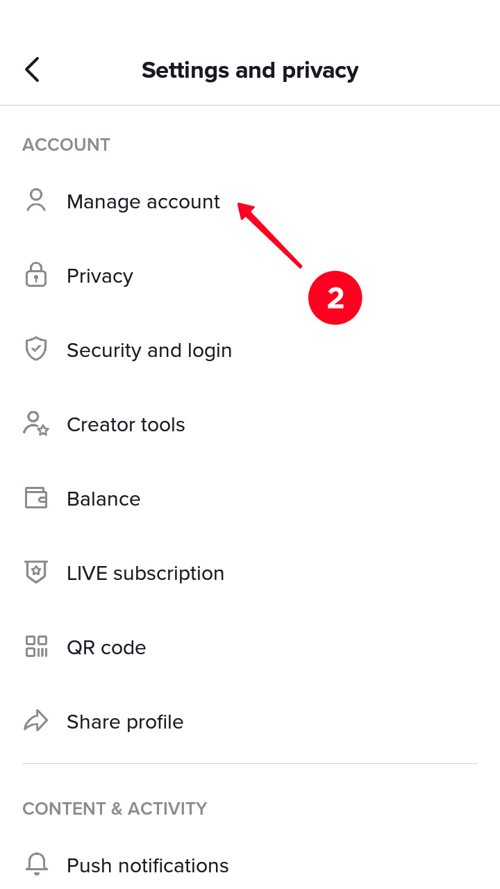 Scegliere Gestione account nell'elenco delle impostazioni di TikTok nell'app