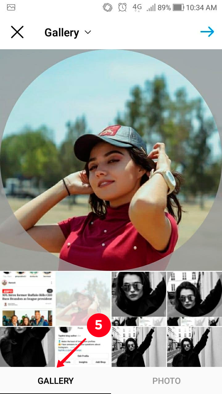 Choosing the Gallery tab in the Instagram profile picture updating menu on an Android-powered smartphone