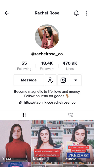 Life coach on TikTok with a text in her bio inviting to follow the Taplink page link