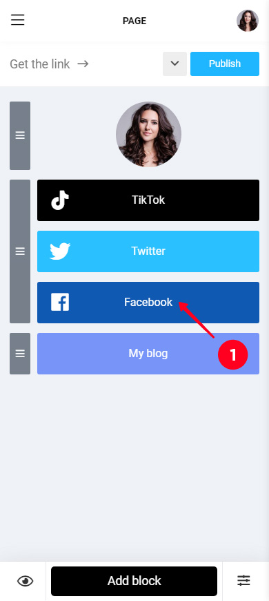 Tapping the Social networks block on an Instagram link in bio page in the editor