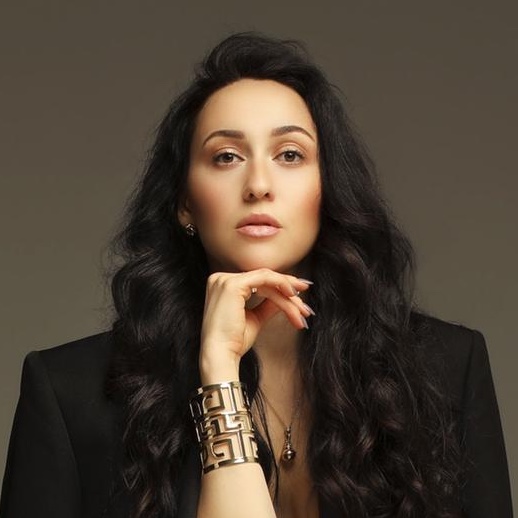 karina_zhogoleva