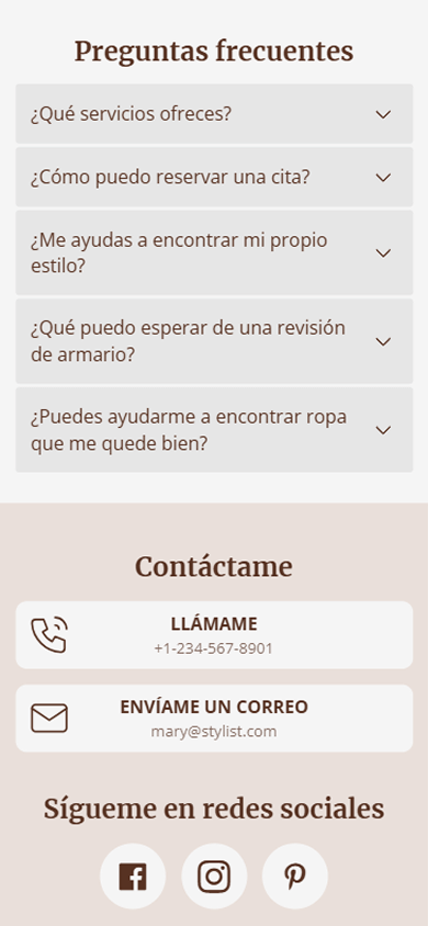 Parte de la página creada con Taplink AI que muestra una sección de FAQ y botones de contacto y redes sociales