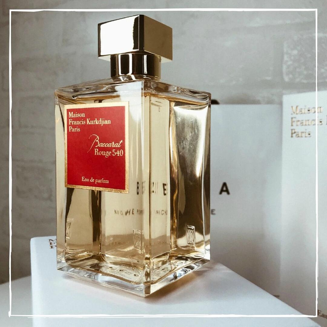 Mfk baccarat rouge. Духи Baccarat rouge 540. Francis Kurkdjian Baccarat rouge 540. Maison Francis Kurkdjian Baccarat 540. Maison Francis Kurkdjian Baccarat rouge 540 Eau de Parfum 200 ml.