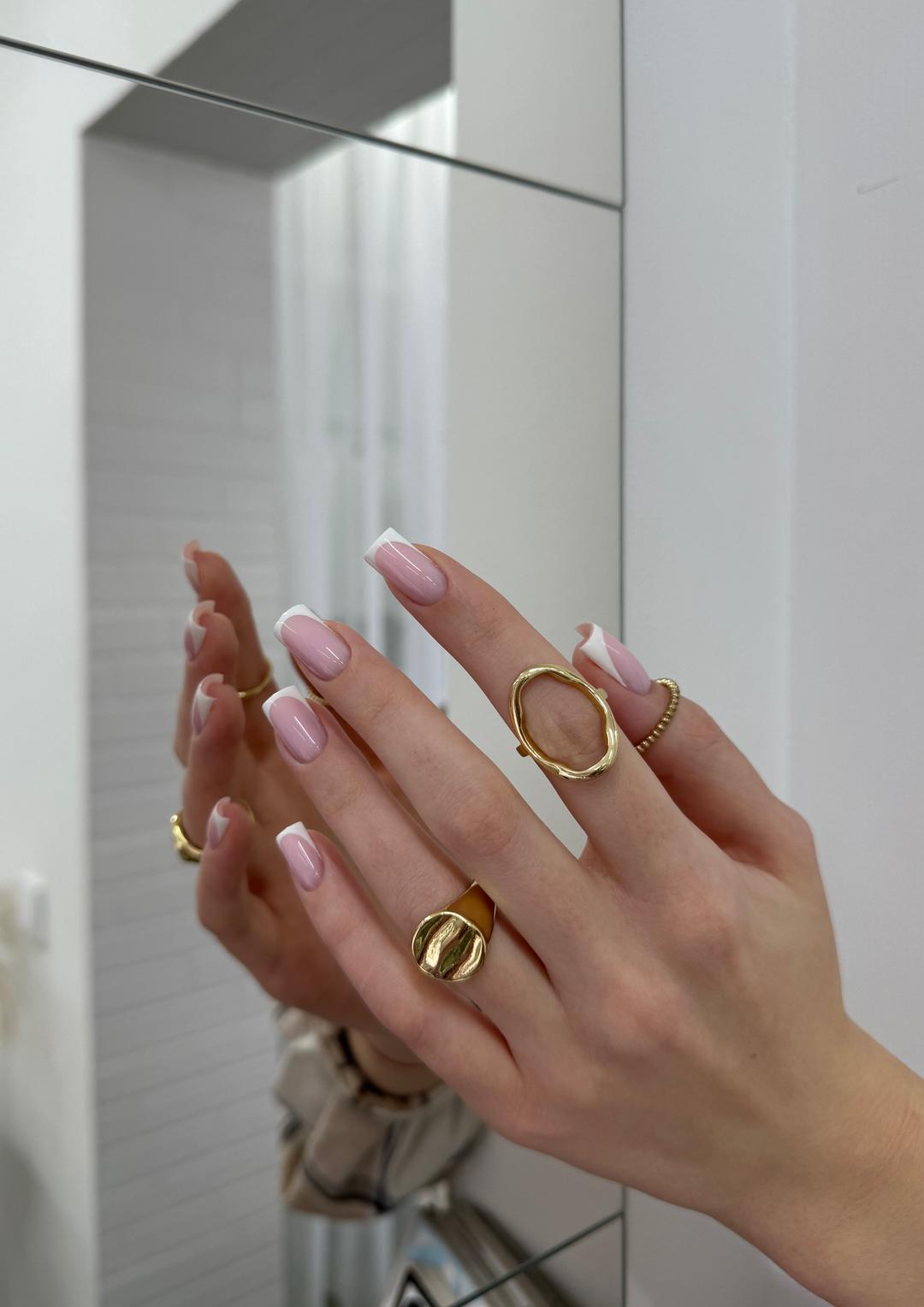 Miranails Boutique — работа студии